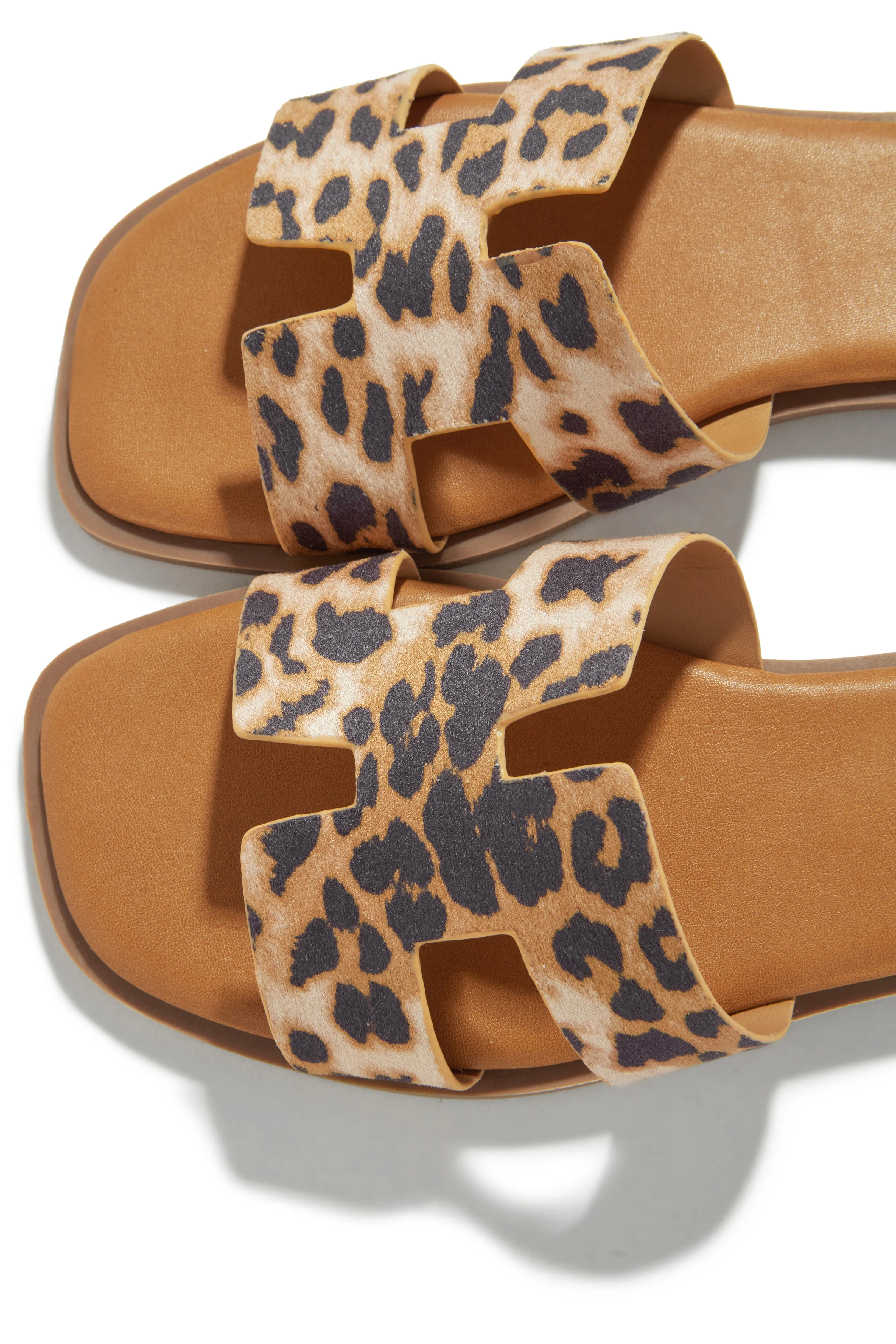 Miraya Slip On Sandals - Leopard